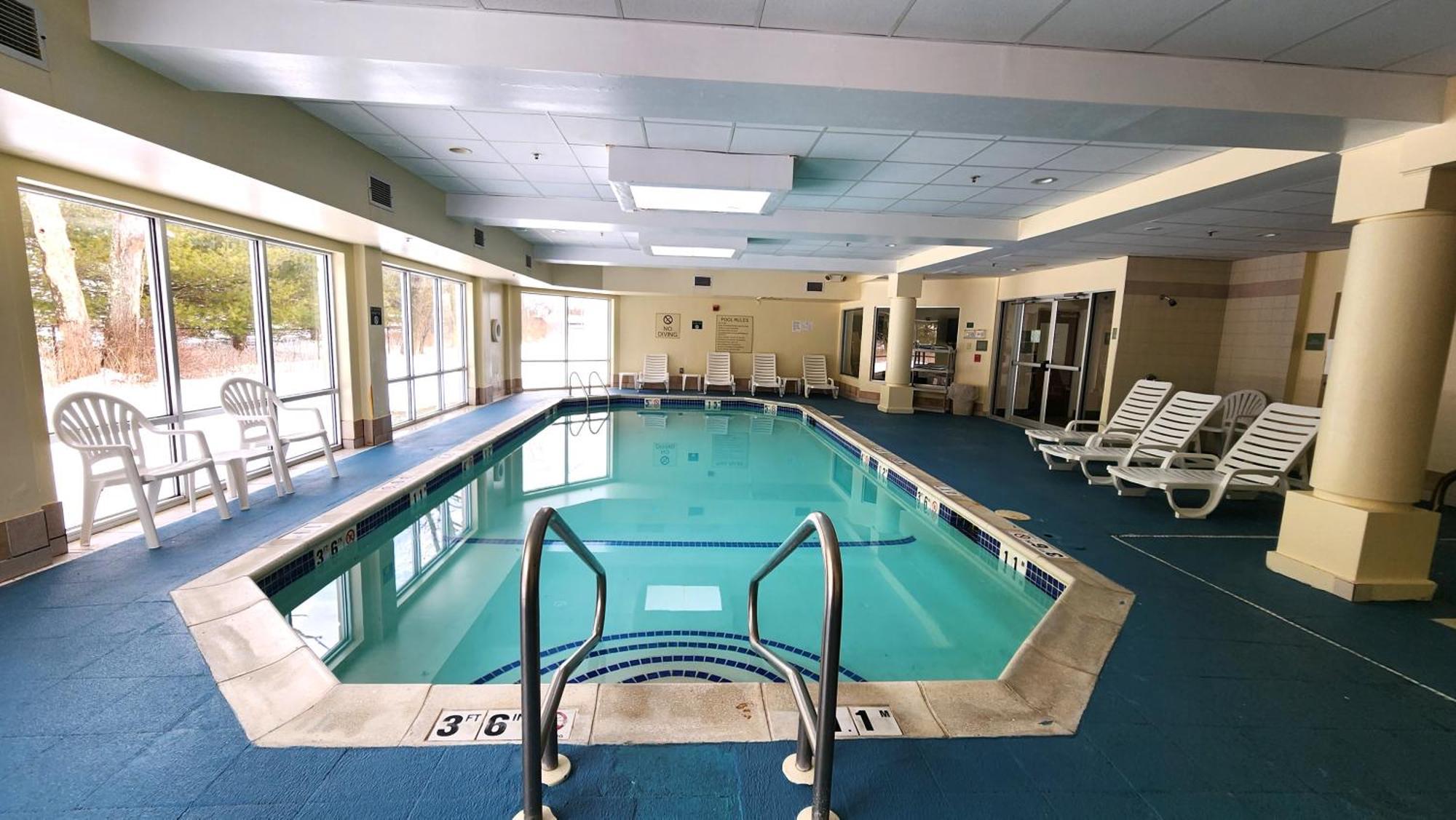 Comfort Inn & Suites Mount Pocono Zewnętrze zdjęcie
