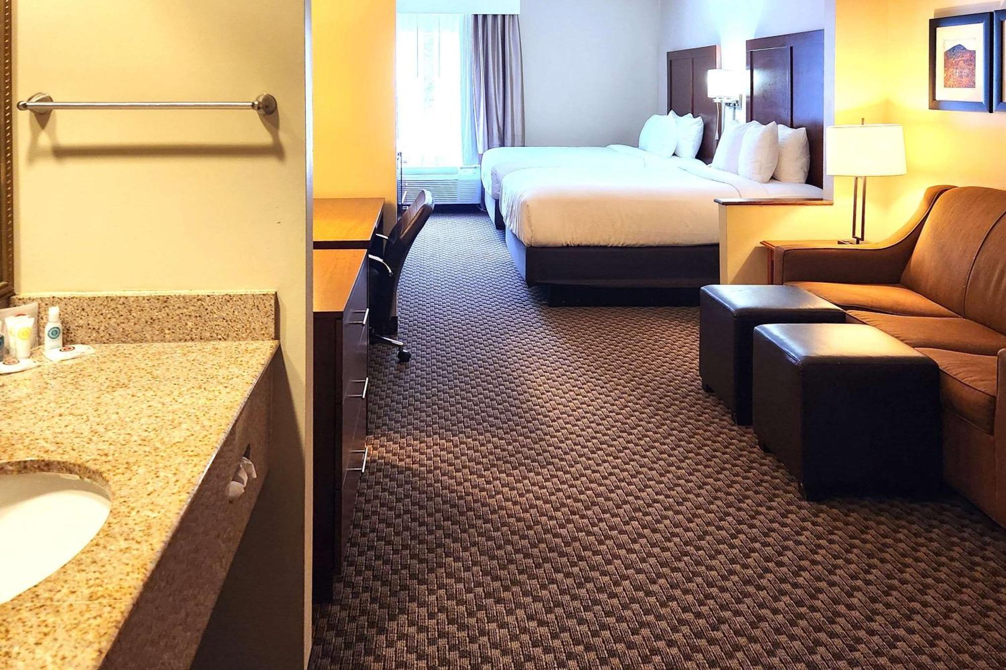 Comfort Inn & Suites Mount Pocono Zewnętrze zdjęcie