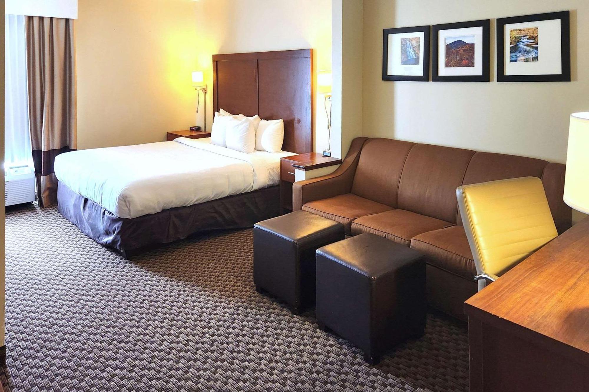 Comfort Inn & Suites Mount Pocono Zewnętrze zdjęcie